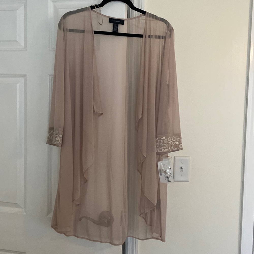 Formal Cover with embroidered sleeves